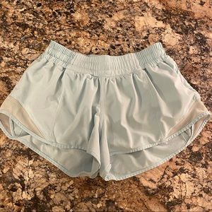 Lululemon Hotty Hot shorts
